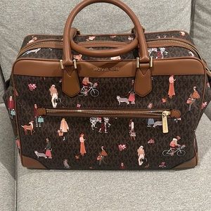 MK large jet set girls travel bag